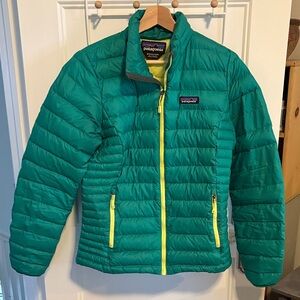 Lightweight Patagonia Puffer Coat